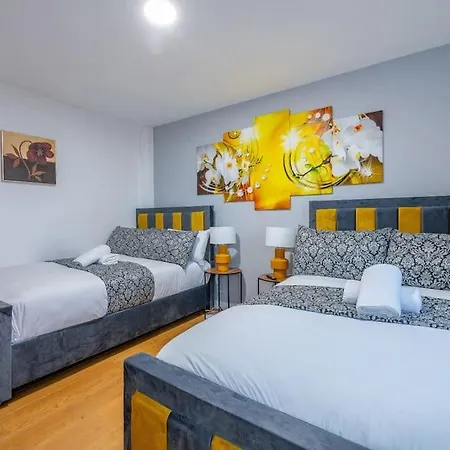 *f18gh* For Relaxed & Cosy Stay/free Parking/wifi 公寓 利兹