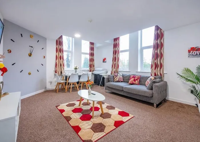 *f18gh* For Relaxed & Cosy Stay/free Parking/wifi Daire *