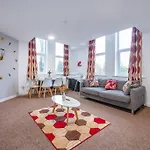 *f18gh* For Relaxed & Cosy Stay/free Parking/wifi Appartement *
