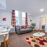 Appartement *f18gh* For Relaxed & Cosy Stay/free Parking/wifi Leeds (West Yorkshire)